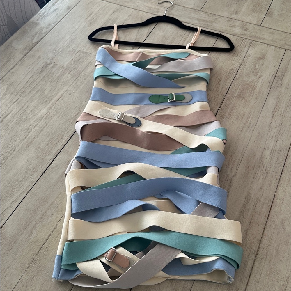NWOT AKIRA STRAP UP BANDAGE MINI DRESS Size M - Picture 4 of 14